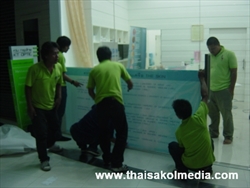 รับติดสติกเกอร์ติดกระจก22